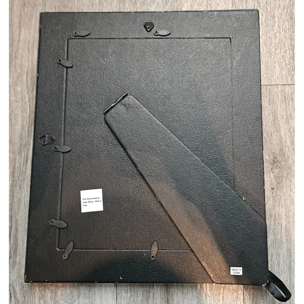 Faux Wooden Photo Frame Free standing 11x13 Glass picture insert